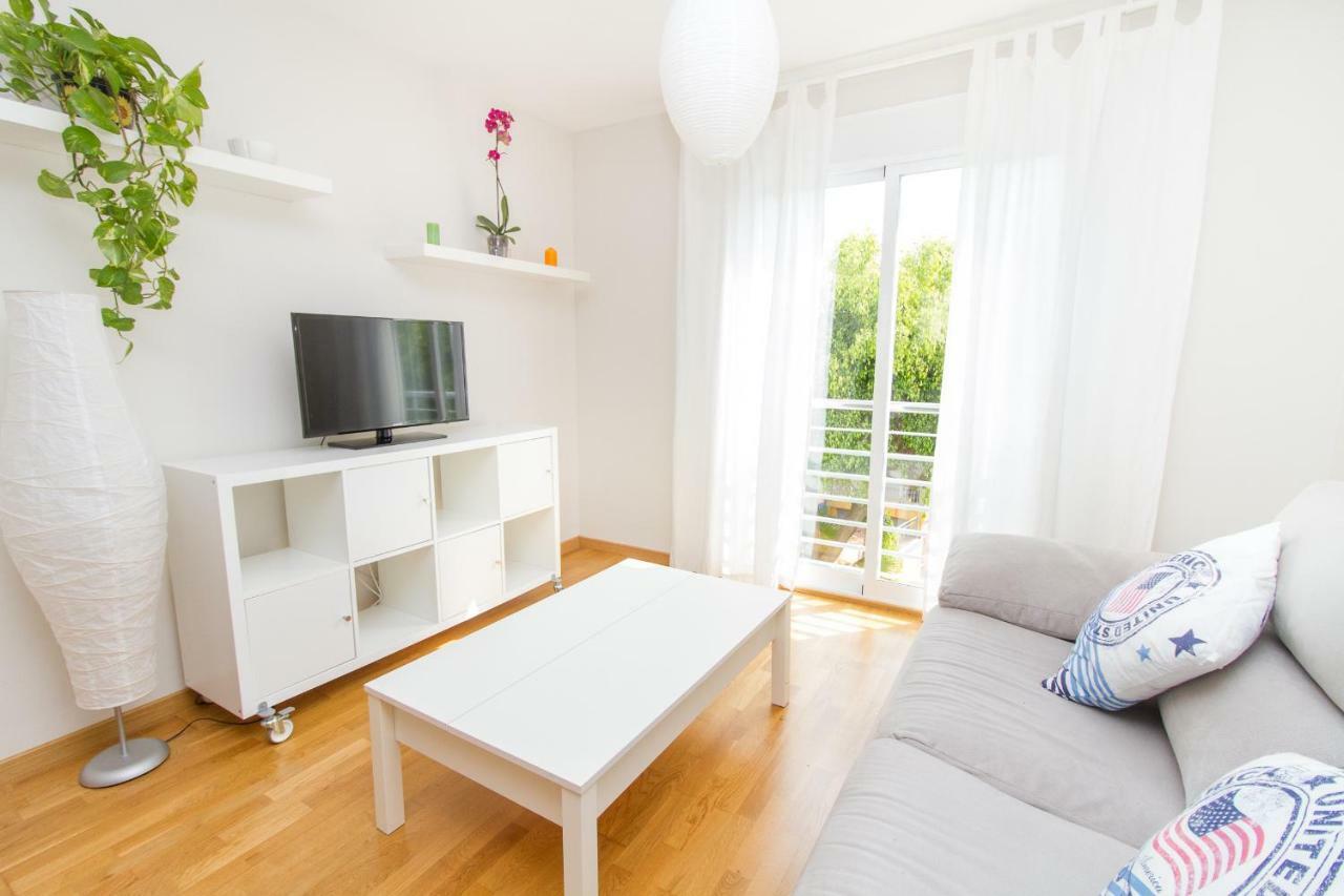 Charming Apartment In Pedregalejo Malaga Exterior photo