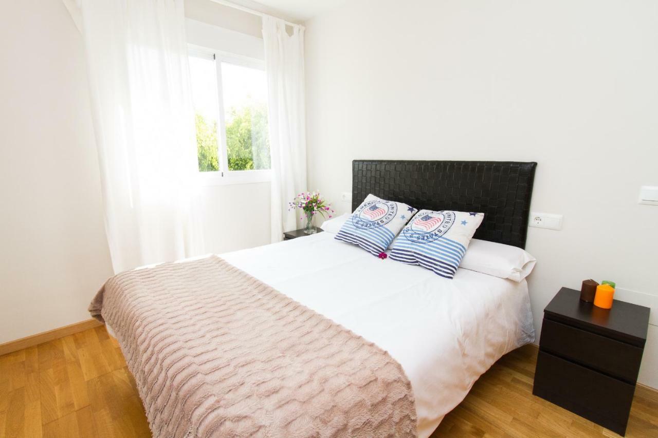 Charming Apartment In Pedregalejo Malaga Exterior photo